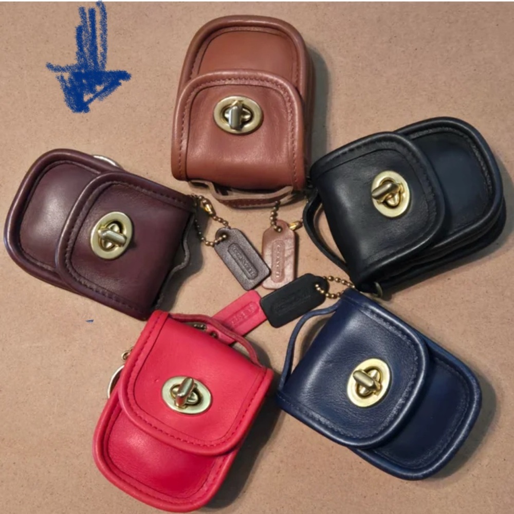 Vintage Coach Mini Station Bag Key Fob - Picture 2 of 5